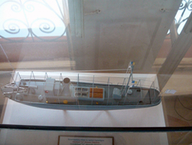 Модель канонерской лодки