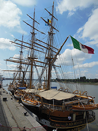Итальянское учебное судно «Америго Веспуччи» («Amerigo Vespucci»).  Антверпен, август 2013 года
